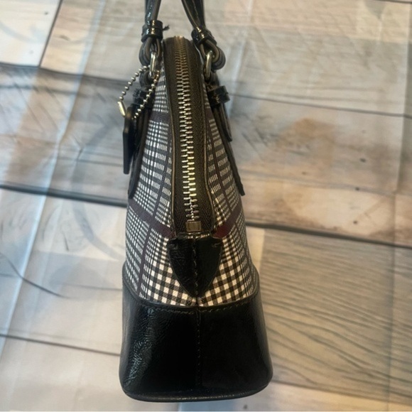 💎EUC💎 COACH F33319 Peyton Glen Plaid Mini Cross-body Dome Satchel​ - Picture 5 of 16